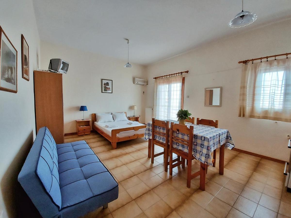 Seaview- 2 Space - Selfcatering Apartment - Helen No 3 Ксиропигадо Екстериор снимка