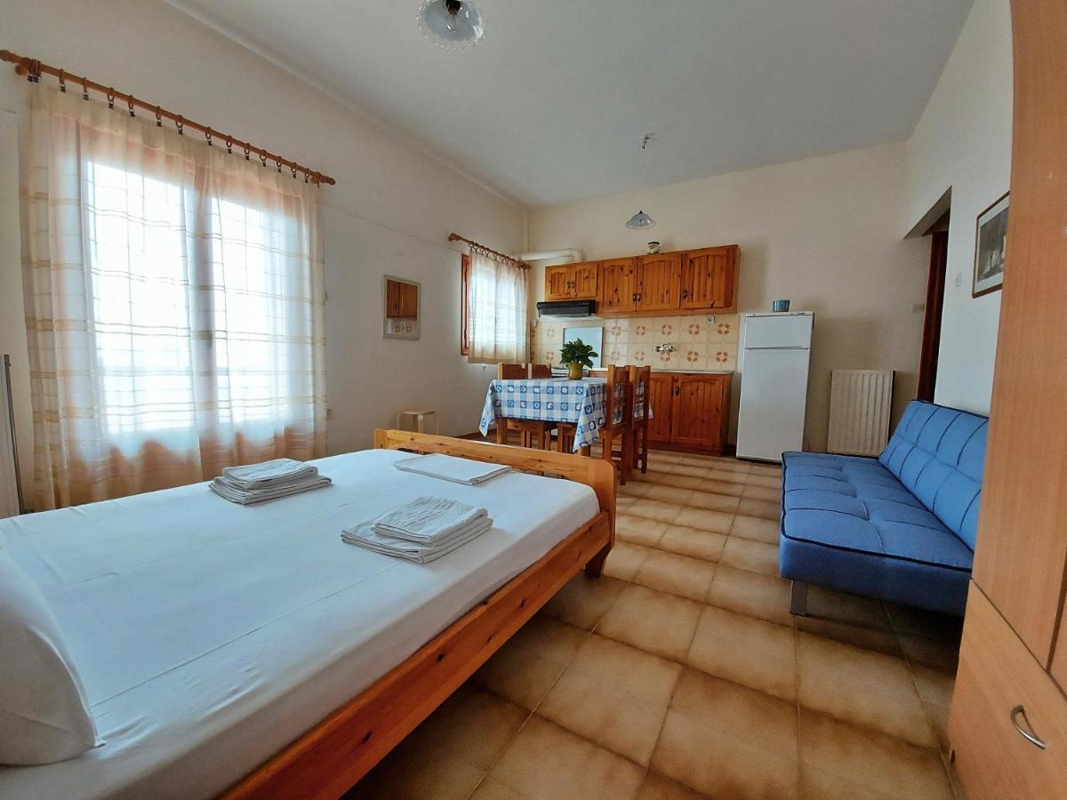 Seaview- 2 Space - Selfcatering Apartment - Helen No 3 Ксиропигадо Екстериор снимка