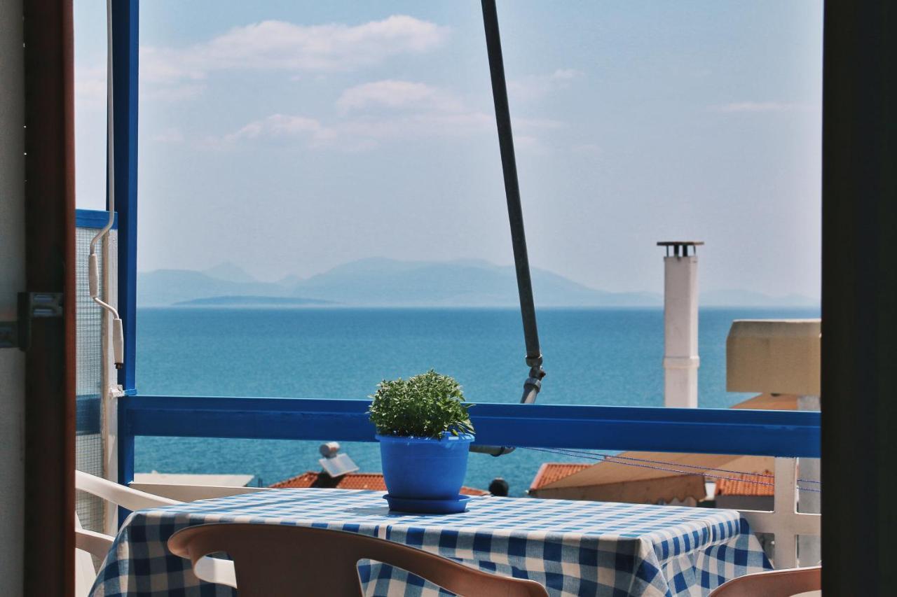 Seaview- 2 Space - Selfcatering Apartment - Helen No 3 Ксиропигадо Екстериор снимка