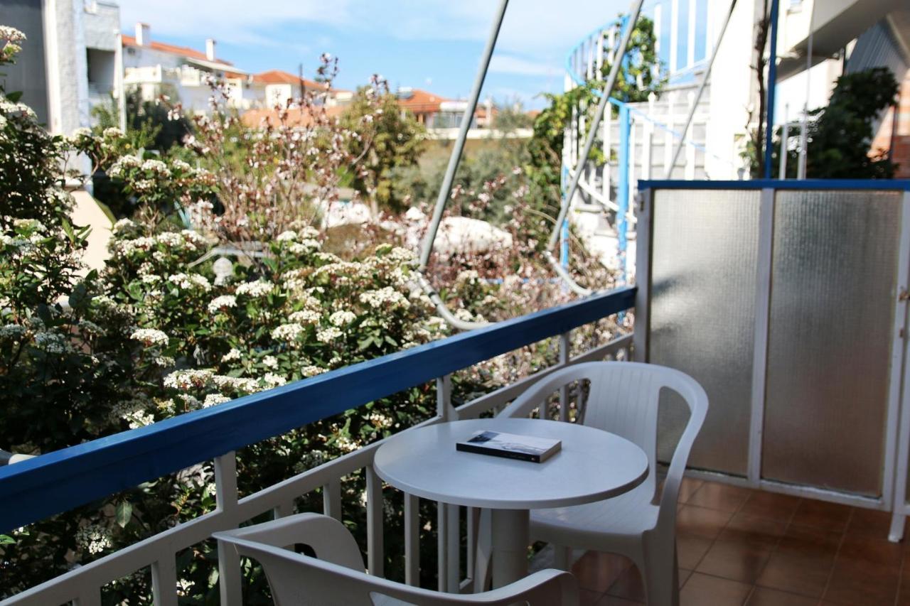 Seaview- 2 Space - Selfcatering Apartment - Helen No 3 Ксиропигадо Екстериор снимка