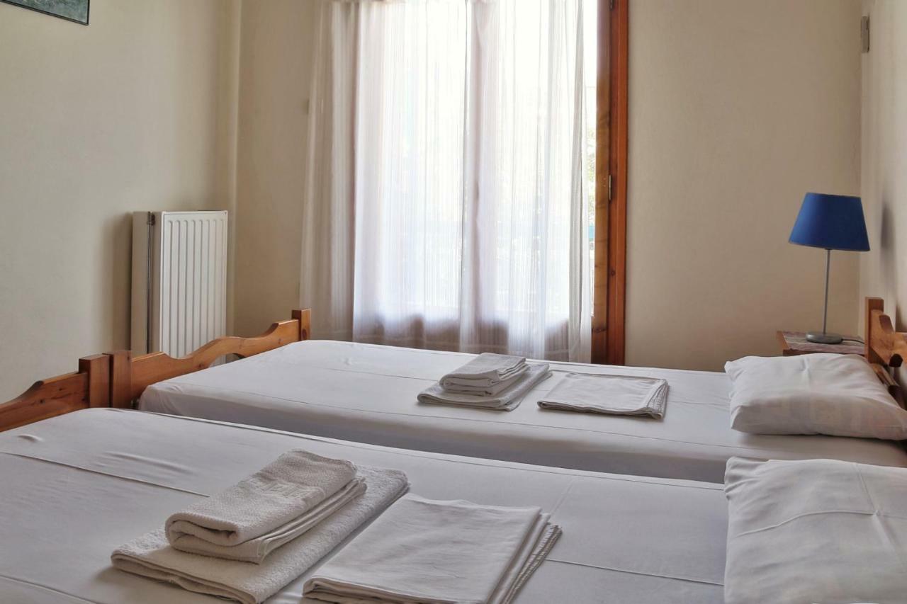 Seaview- 2 Space - Selfcatering Apartment - Helen No 3 Ксиропигадо Екстериор снимка