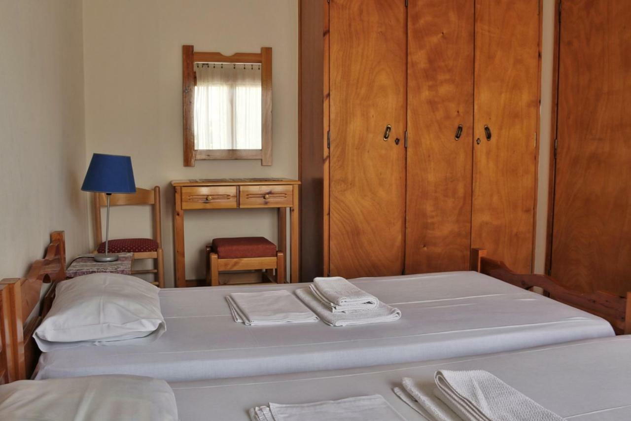 Seaview- 2 Space - Selfcatering Apartment - Helen No 3 Ксиропигадо Екстериор снимка