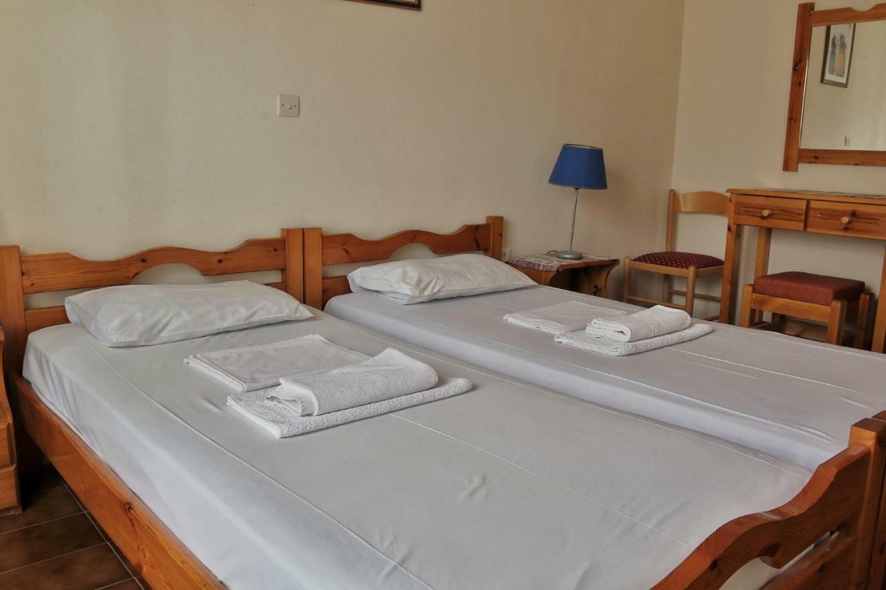 Seaview- 2 Space - Selfcatering Apartment - Helen No 3 Ксиропигадо Екстериор снимка